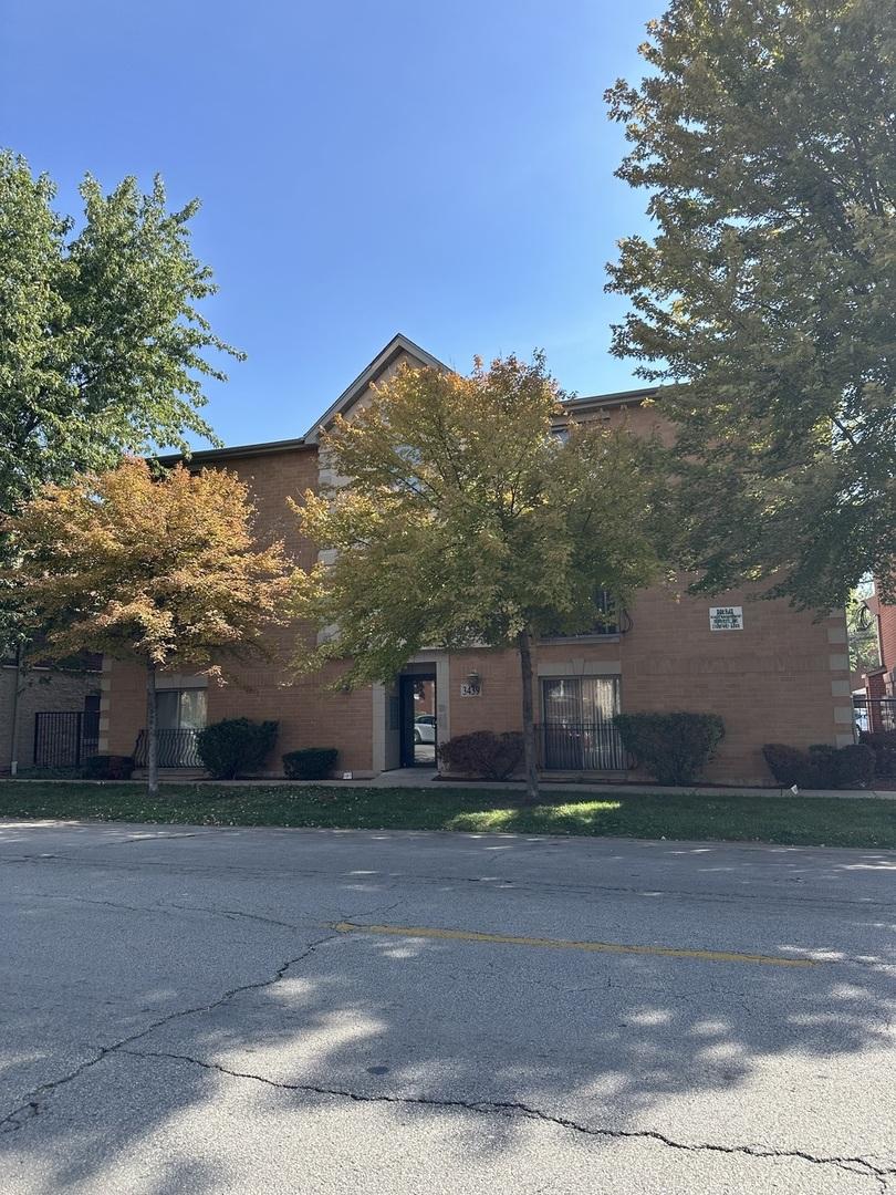 [Address Hidden by Seller], Berwyn, IL 60402