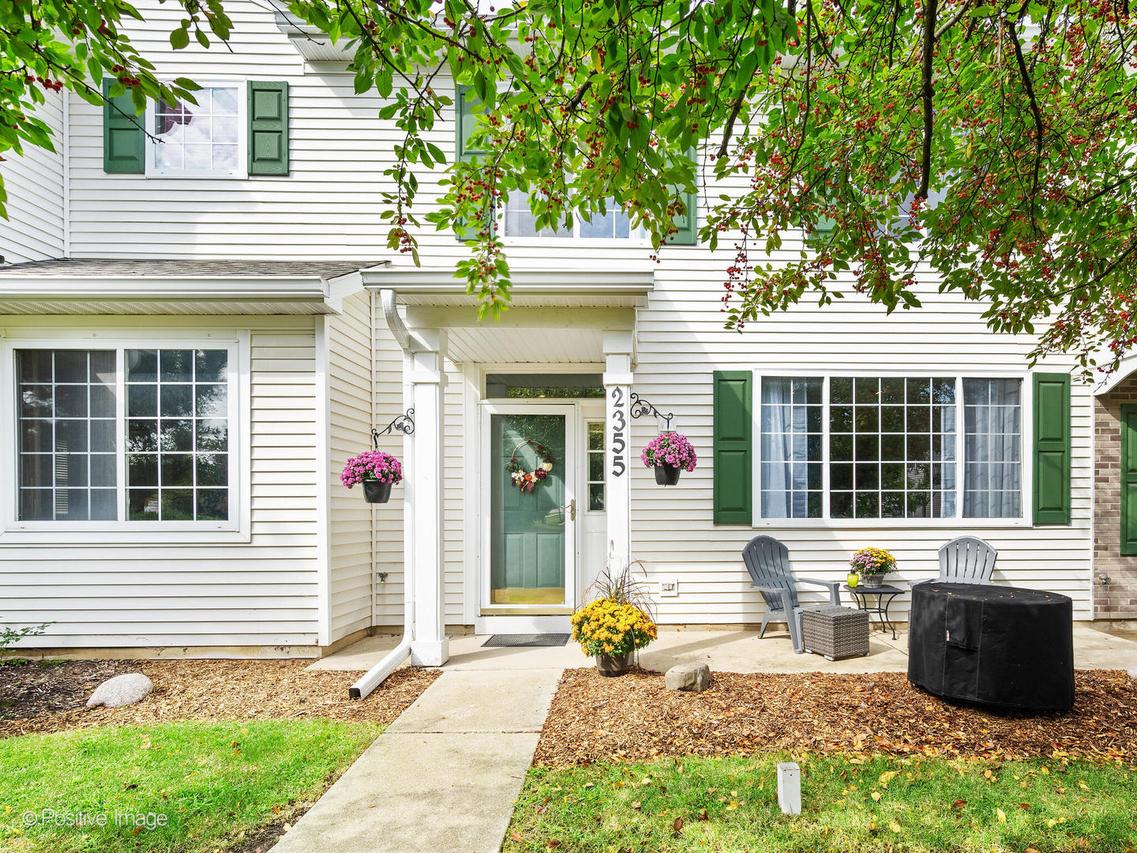 2355 Reflections Dr., Aurora, IL 60502