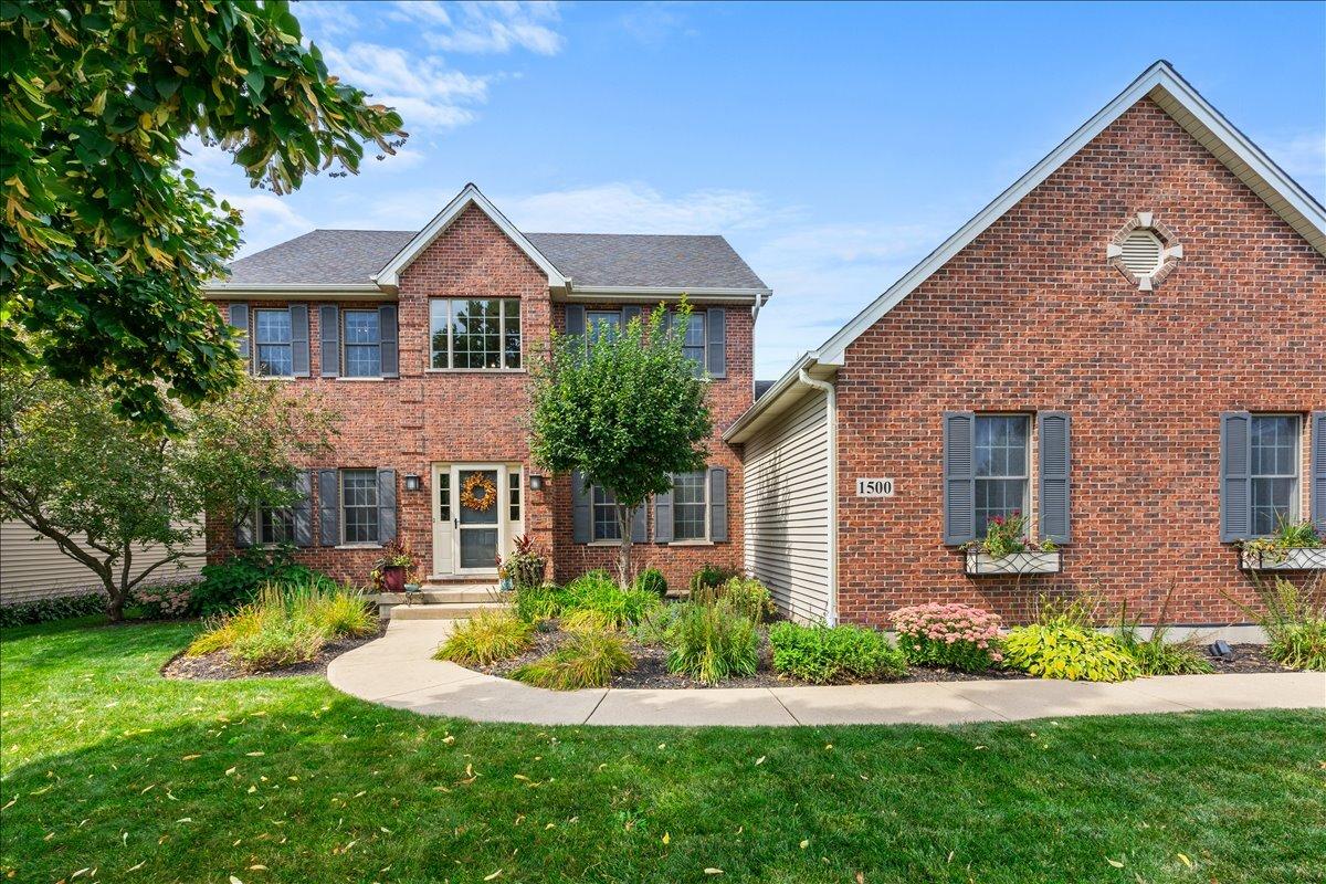 1500 Sandpiper Ln., Woodstock, IL 60098