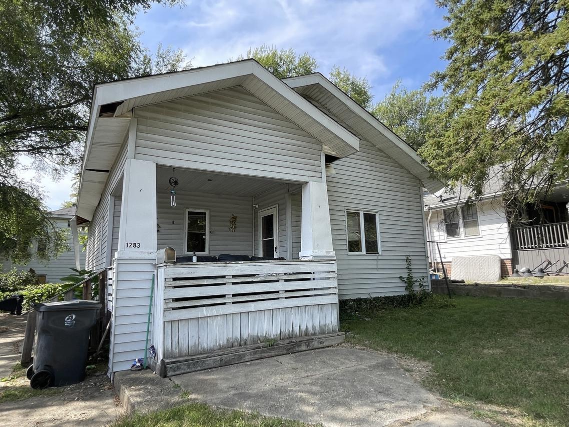 1283 S Illinois St., Decatur, IL 62521