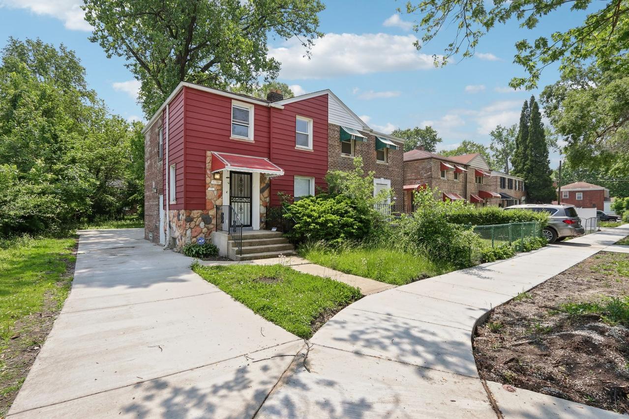 2129 E 97th St., Chicago, IL 60617