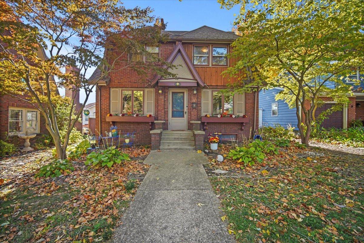 9 Broadway Pl., Normal, IL 61761