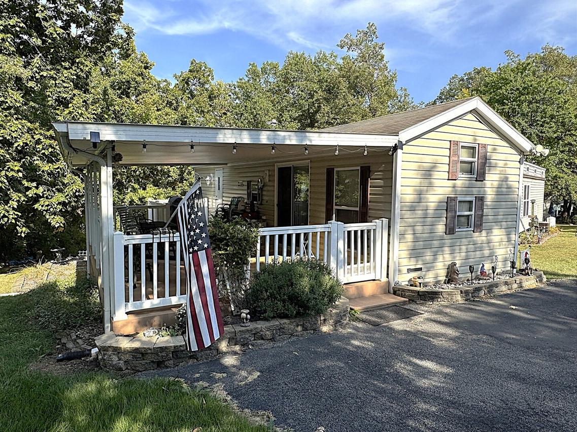 2795 E 28th Lot 561 Rd., Seneca, IL 61360