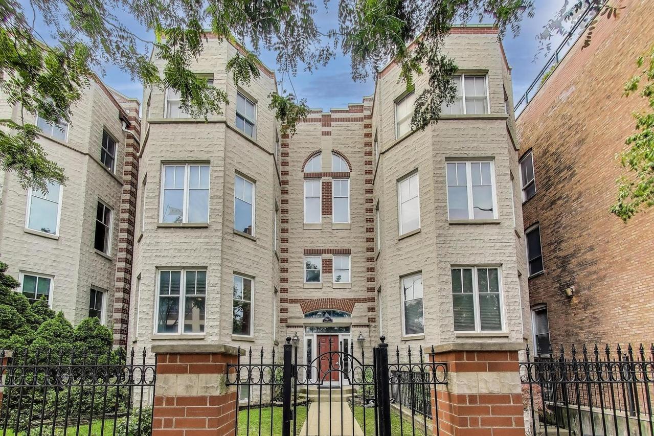 1862 N Halsted St. #3N, Chicago, IL 60614