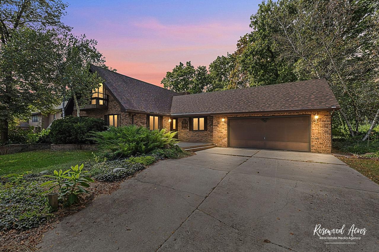 621 Hickory Ave., Oglesby, IL 61348