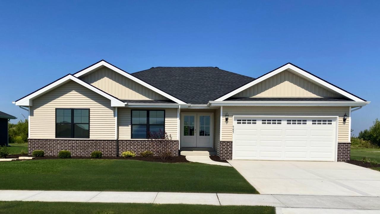 985 Spring St., Manteno, IL 60950