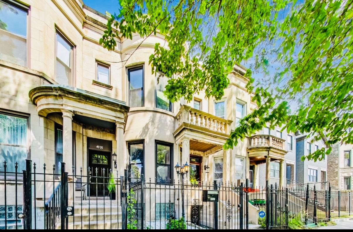 4937 S Prairie Ave., Chicago, IL 60615