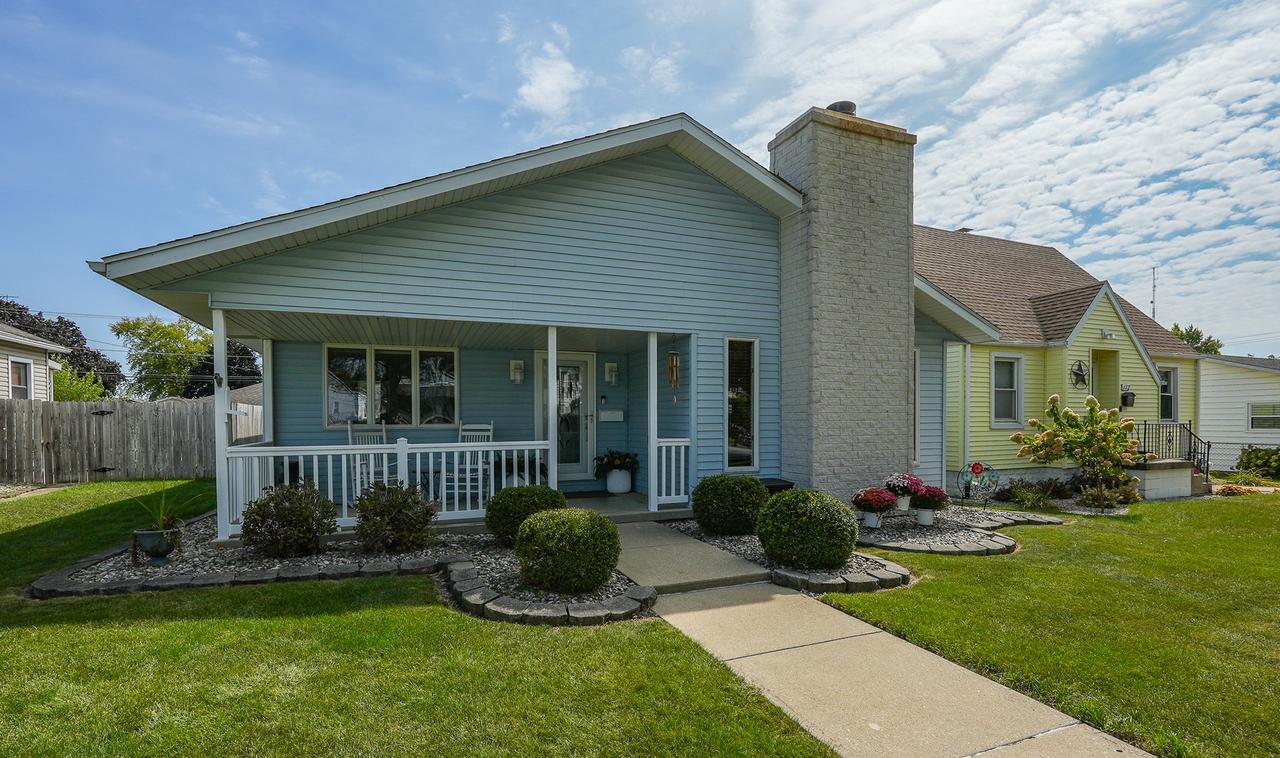 166 S Clinton Ave., Bradley, IL 60915