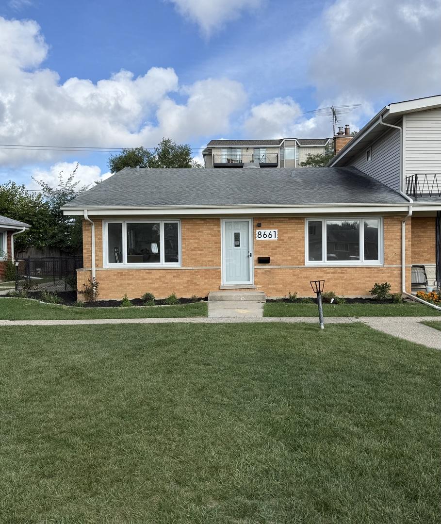 8661 N National Ave., Niles, IL 60714