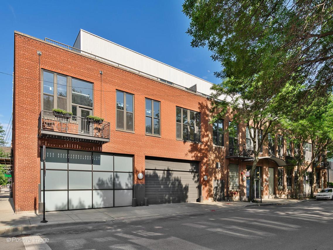 203 S Sangamon St. #310, Chicago, IL 60607