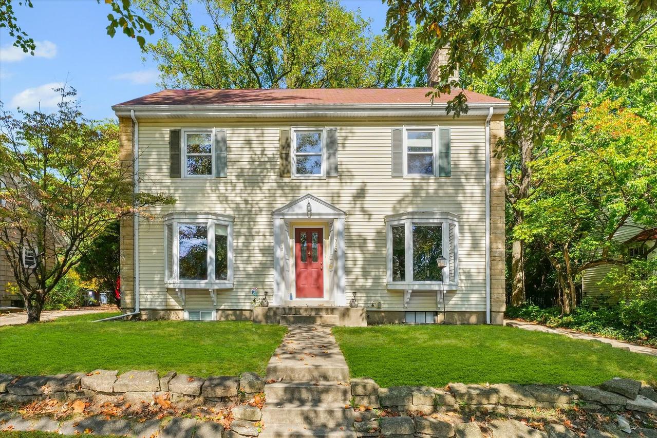 302 W Florida Ave., Urbana, IL 61801