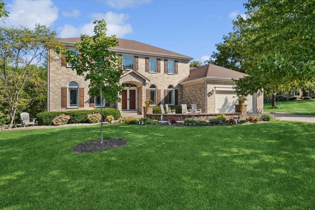 7 Iroquois Ct., Oswego, IL 60543