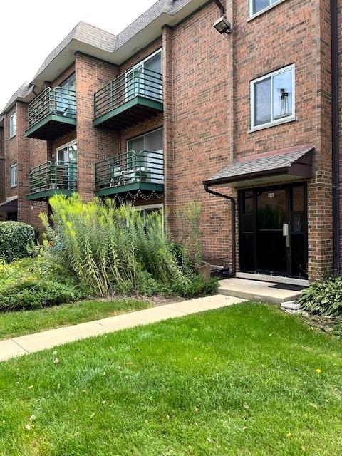 1029 Buccaneer Dr. #6, Schaumburg, IL 60173