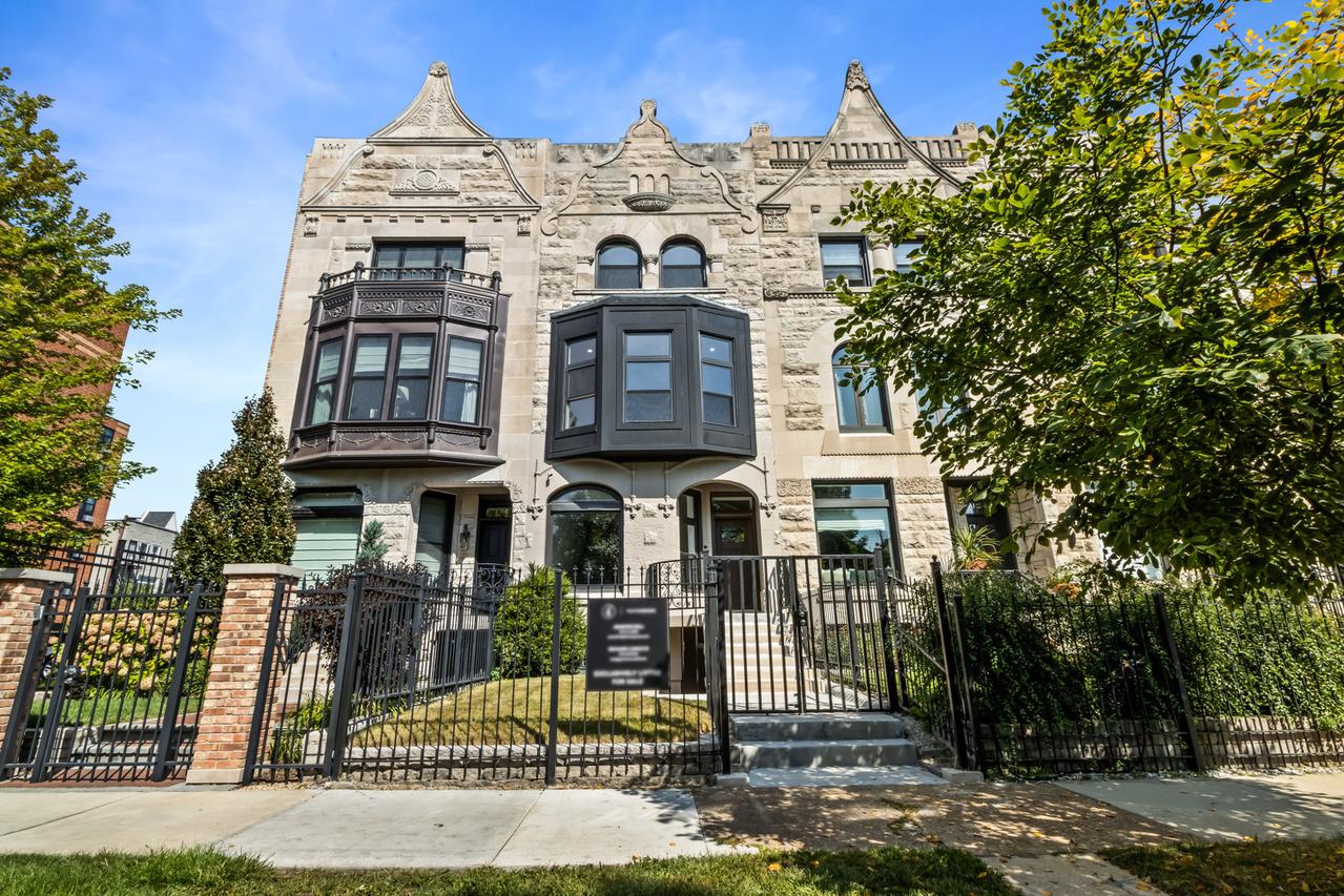 922 E 42nd Pl., Chicago, IL 60653