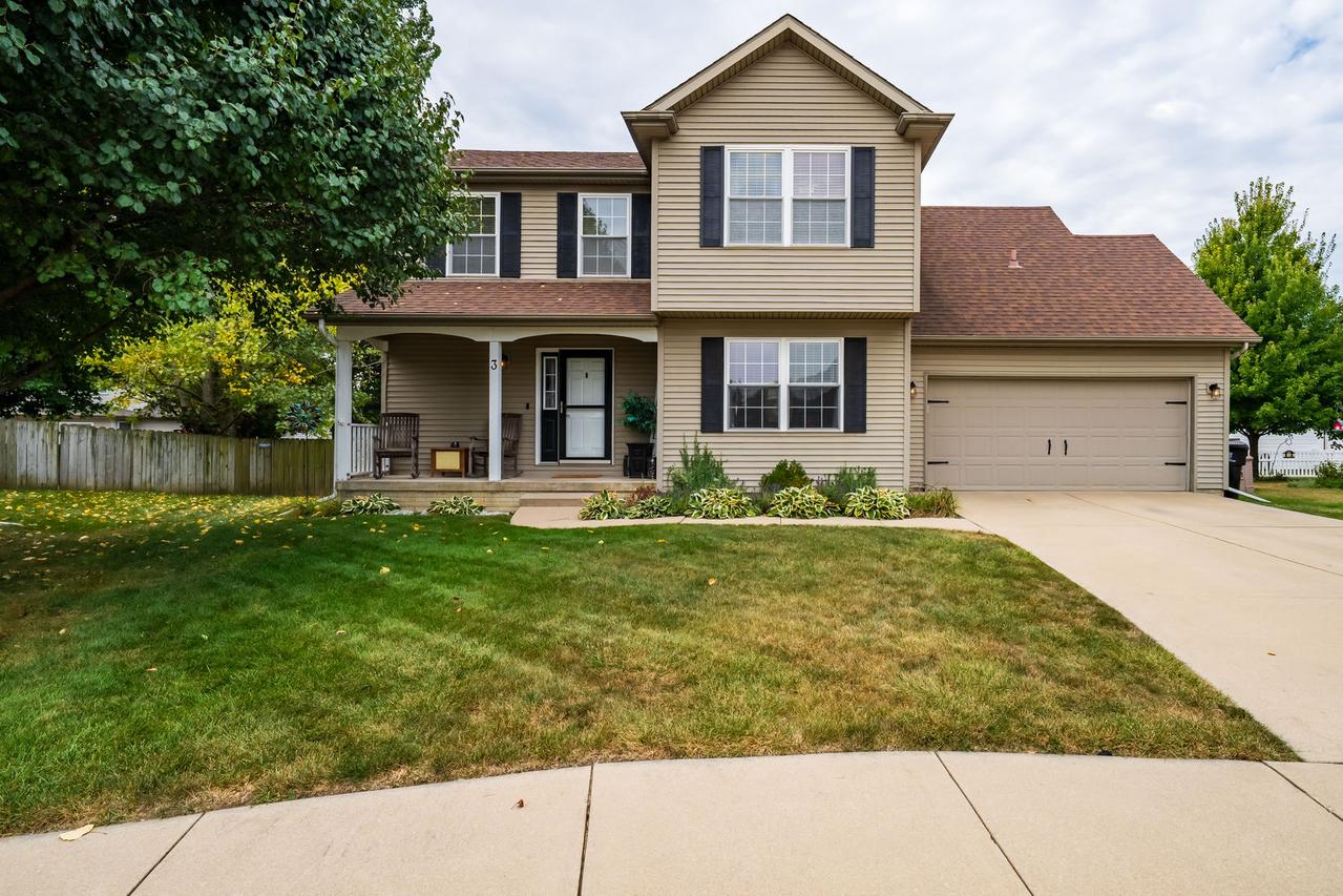 3 Kylemore Rd., Bloomington, IL 61704