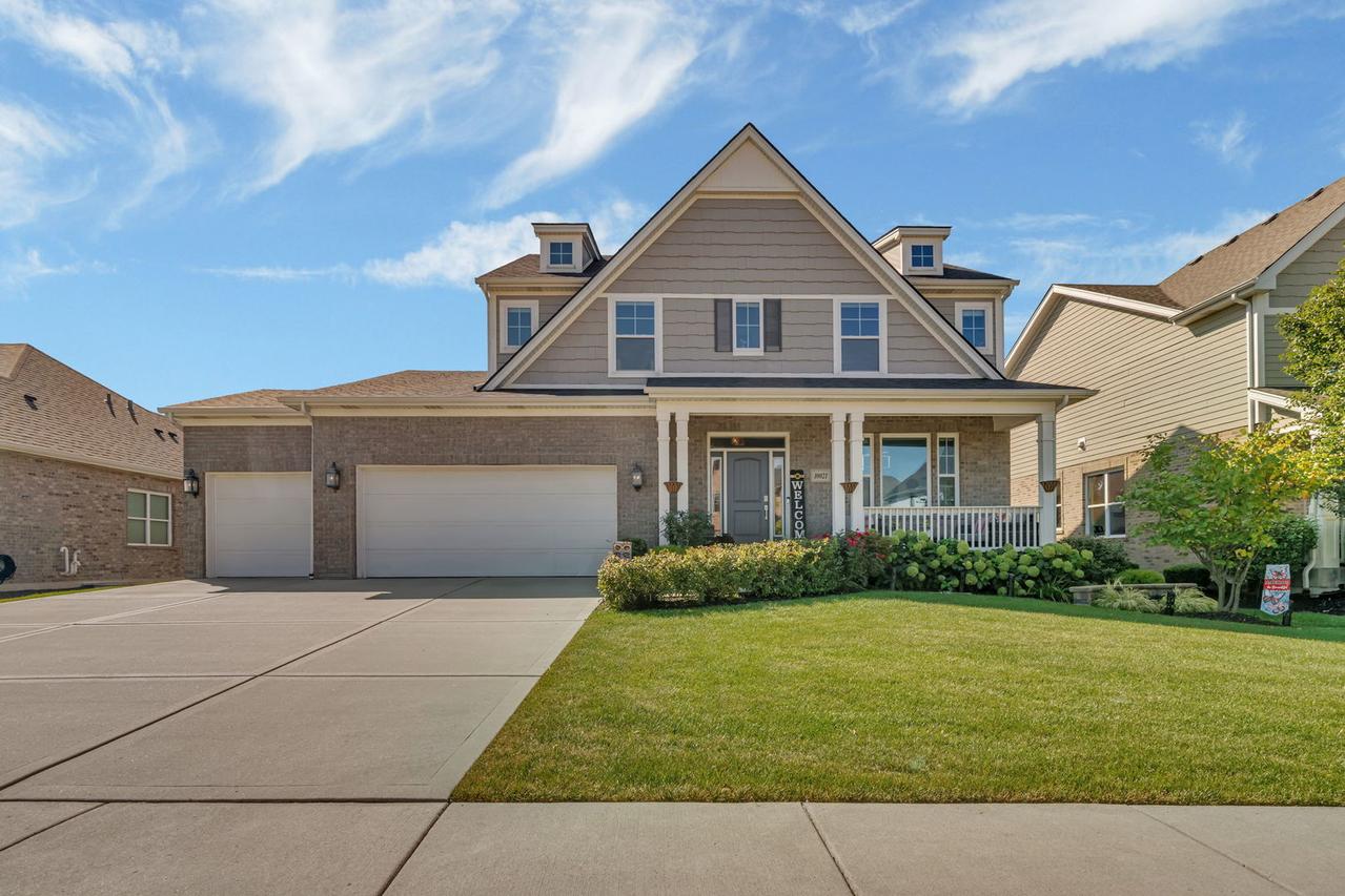10021 El Cameno Real Dr., Orland Park, IL 60462