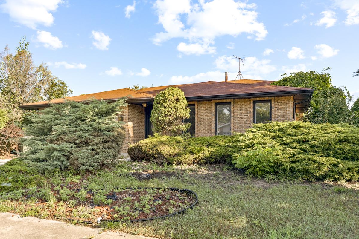 8800 172nd St., Tinley Park, IL 60487