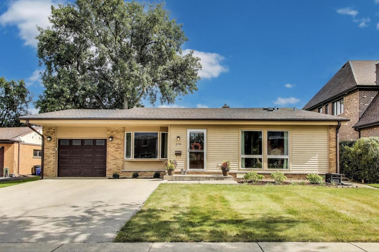 279 S Poplar Ave., Elmhurst, IL 60126