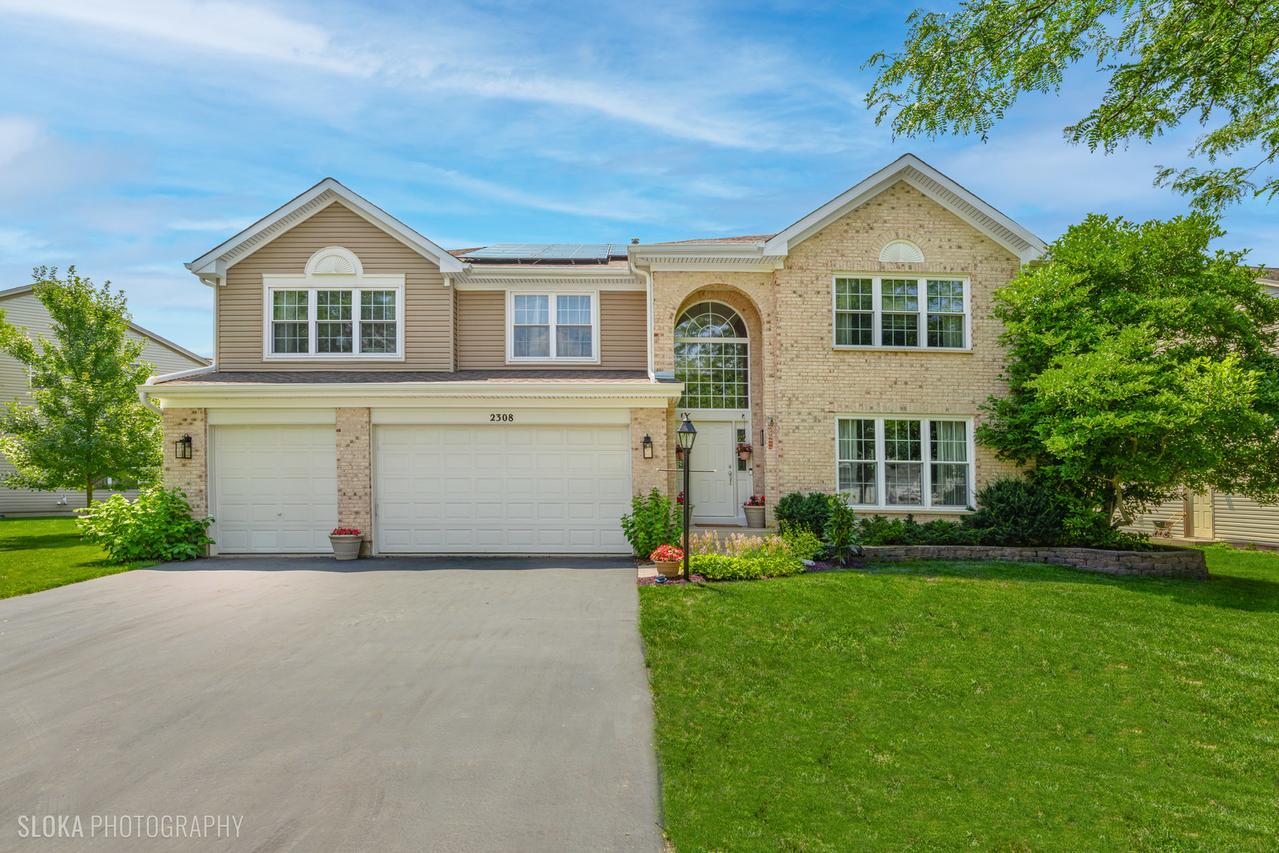 2308 Loop Rd., Algonquin, IL 60102