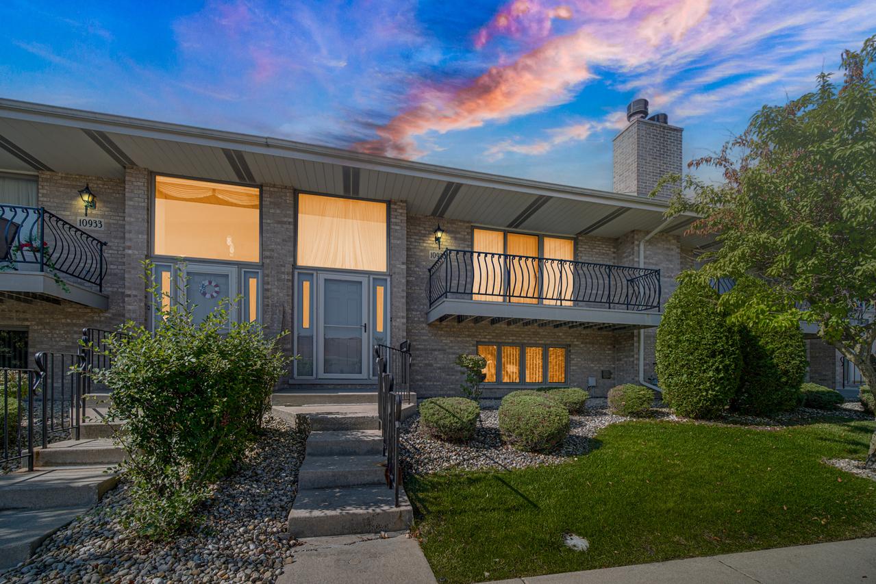 10935 California Ct. #185, Orland Park, IL 60467