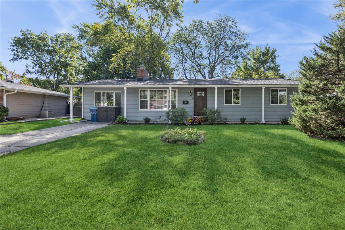 29 Briarcliff Rd., Montgomery, IL 60538