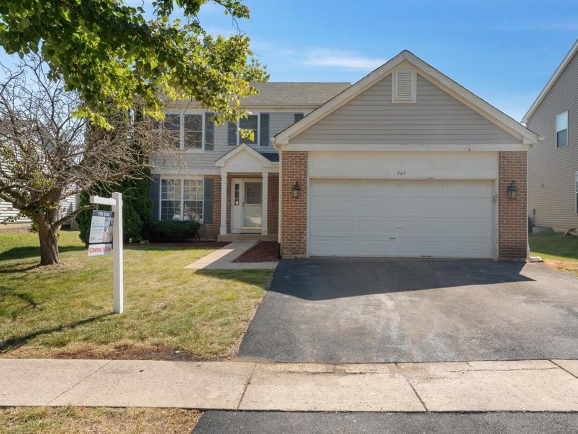 465 Bloomfield Dr., Bolingbrook, IL 60440