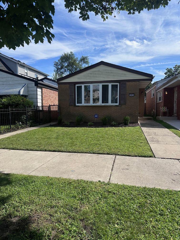 1313 W 112th St., Chicago, IL 60643