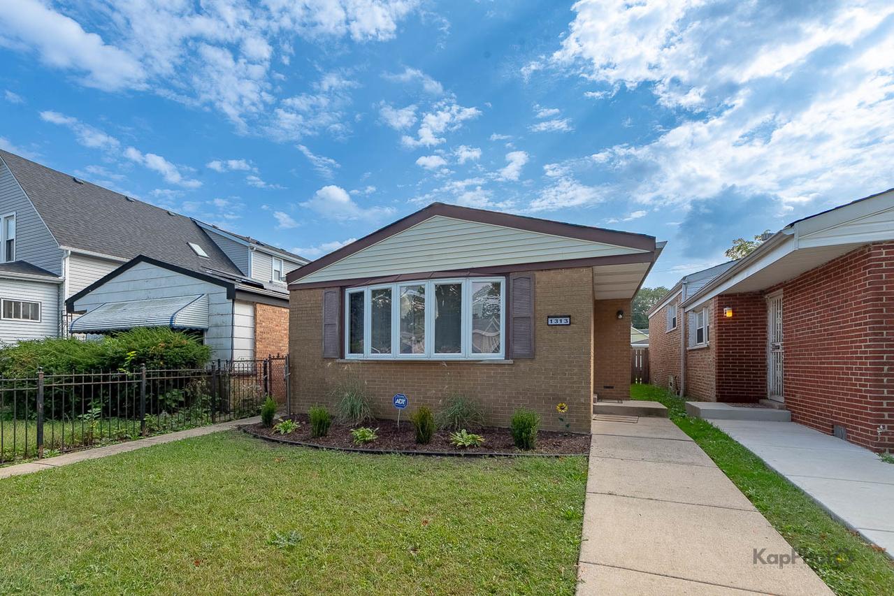 1313 W 112th St., Chicago, IL 60643
