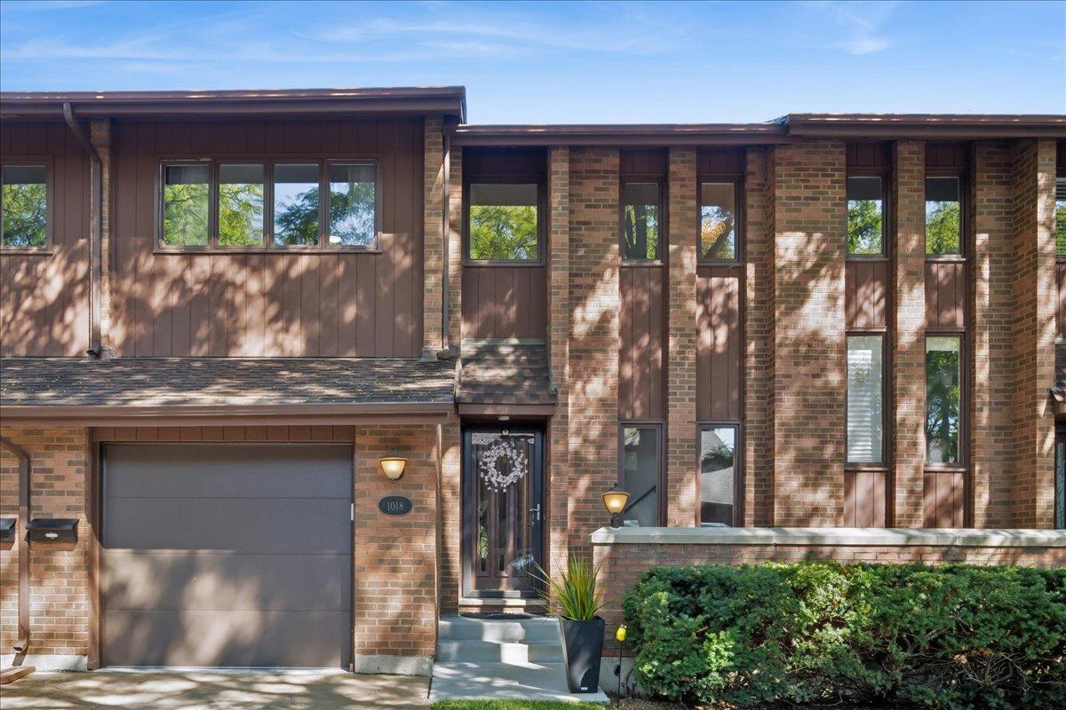 1018 Rene Ct., Park Ridge, IL 60068