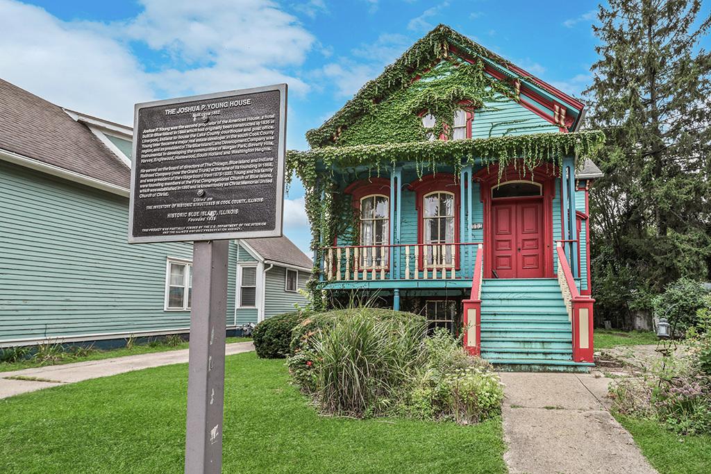 2445 High St., Blue Island, IL 60406