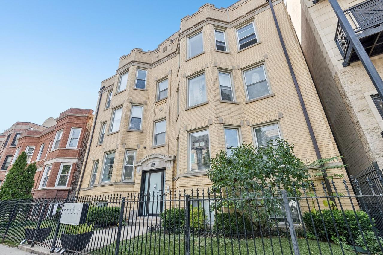 3750 N Wilton Ave. #5, Chicago, IL 60613