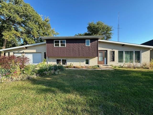998 W Kennedy Rd., Braidwood, IL 60408