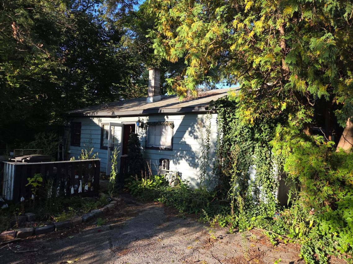 3003 E 186 St., Lansing, IL 60438