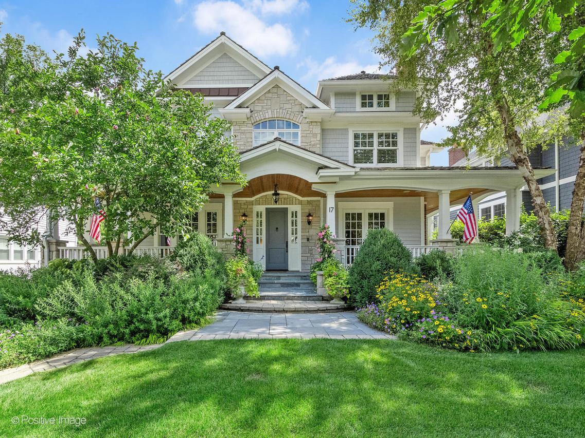 17 S Bruner St., Hinsdale, IL 60521