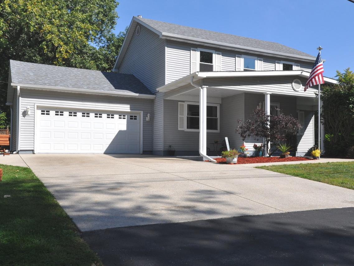 38830 N Drexel Blvd., Antioch, IL 60002
