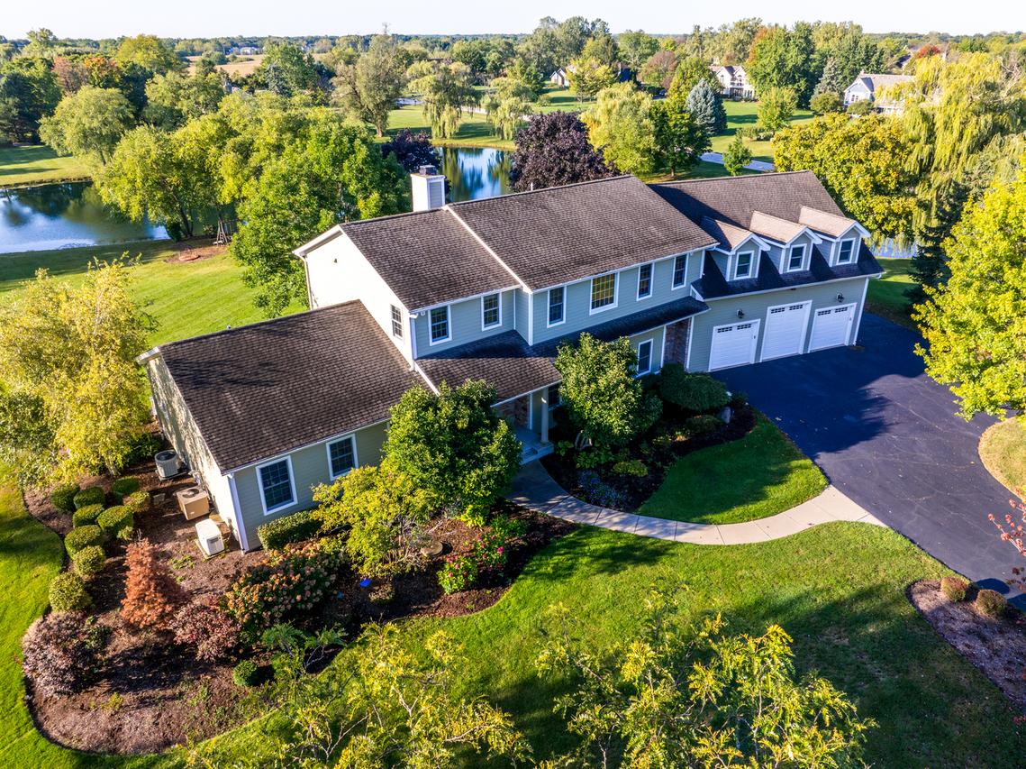 23133 W Bonnyrigg Ct., Hawthorn Woods, IL 60047