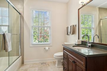 23133 W Bonnyrigg Ct., Hawthorn Woods, IL 60047