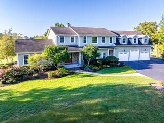 23133 W Bonnyrigg Ct., Hawthorn Woods, IL 60047