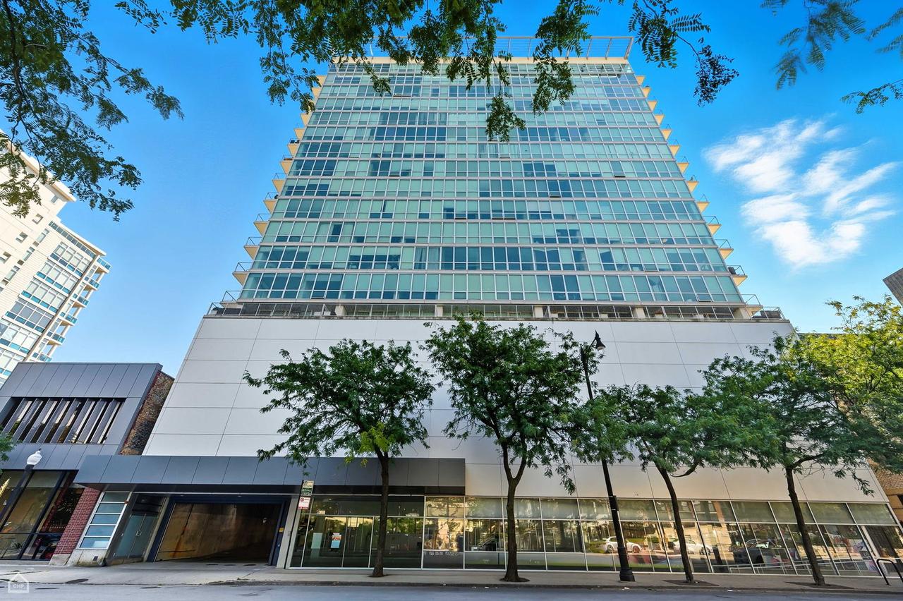1845 S Michigan Ave. #702, Chicago, IL 60616