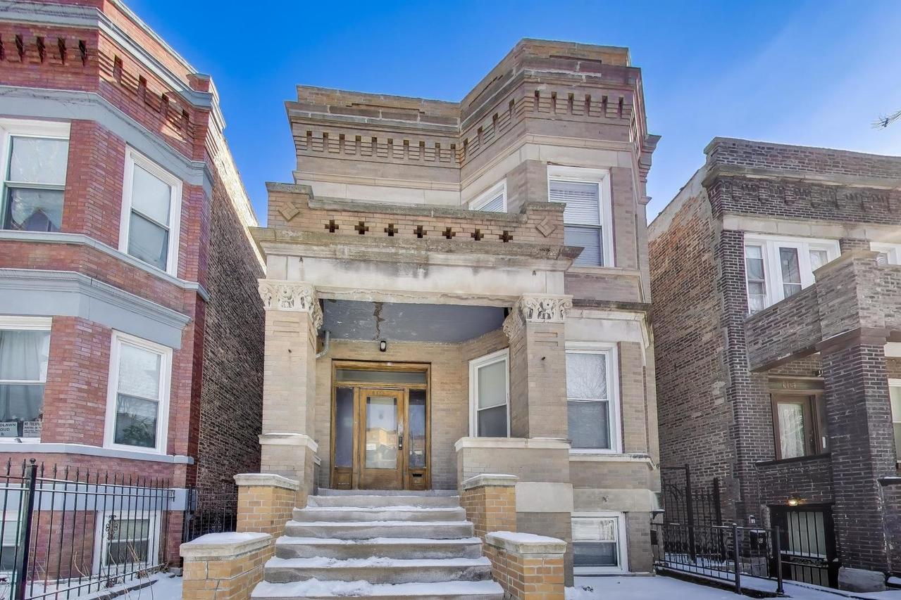 6149 S Rhodes Ave., Chicago, IL 60637