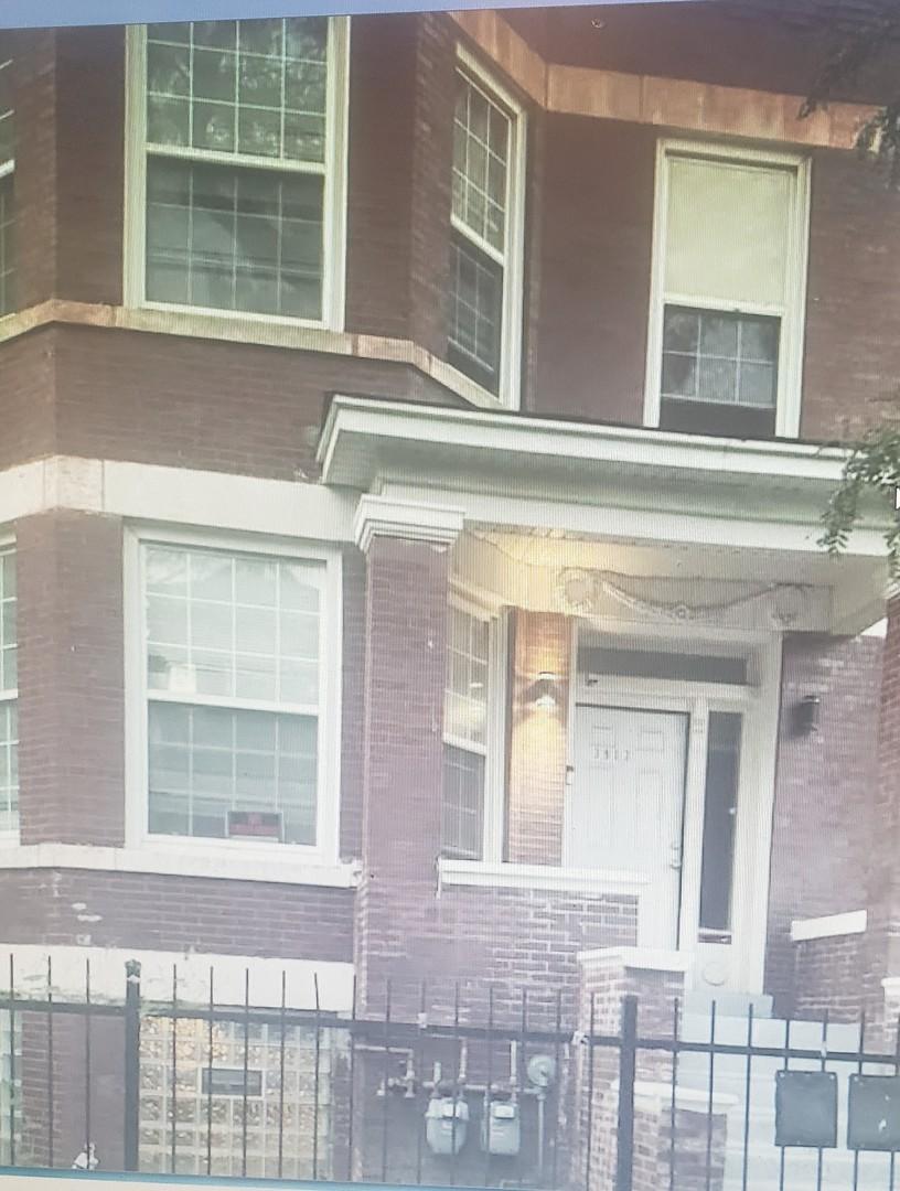 [Address Hidden by Seller], Chicago, IL 60624