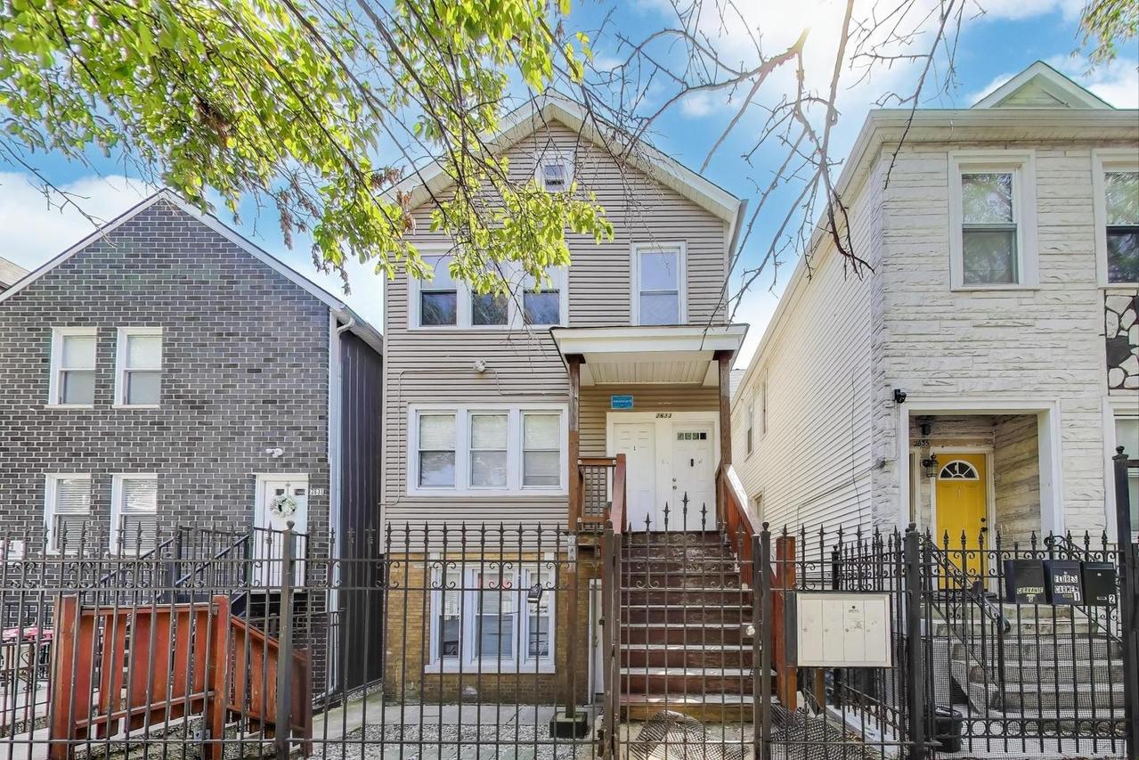 2633 W 23rd Pl., Chicago, IL 60608