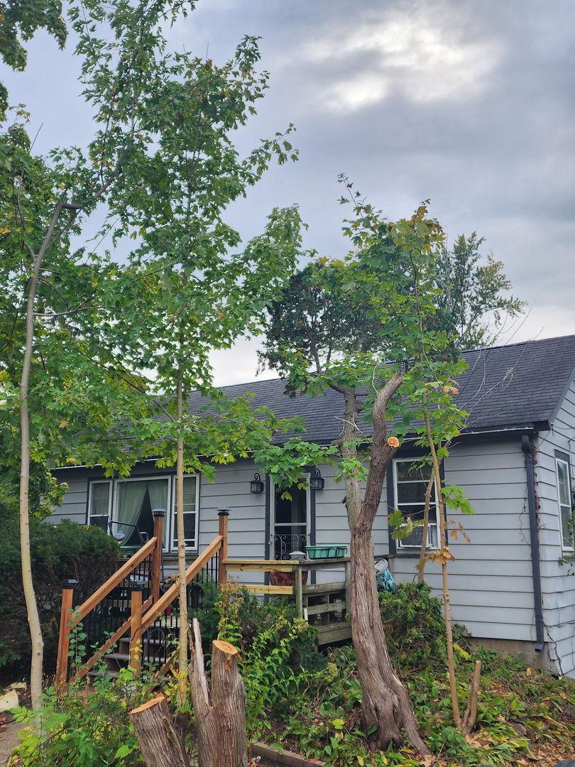 2061 W Buckley Rd., Green Oaks, IL 60048