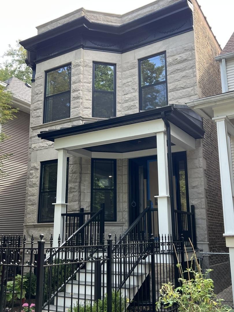 [Address Hidden by Seller], Chicago, IL 60618