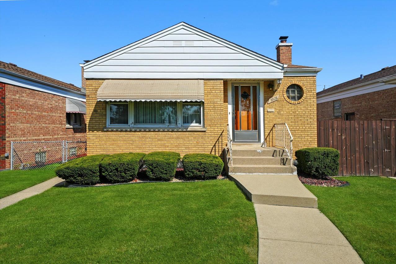 3928 W 82nd Pl., Chicago, IL 60652