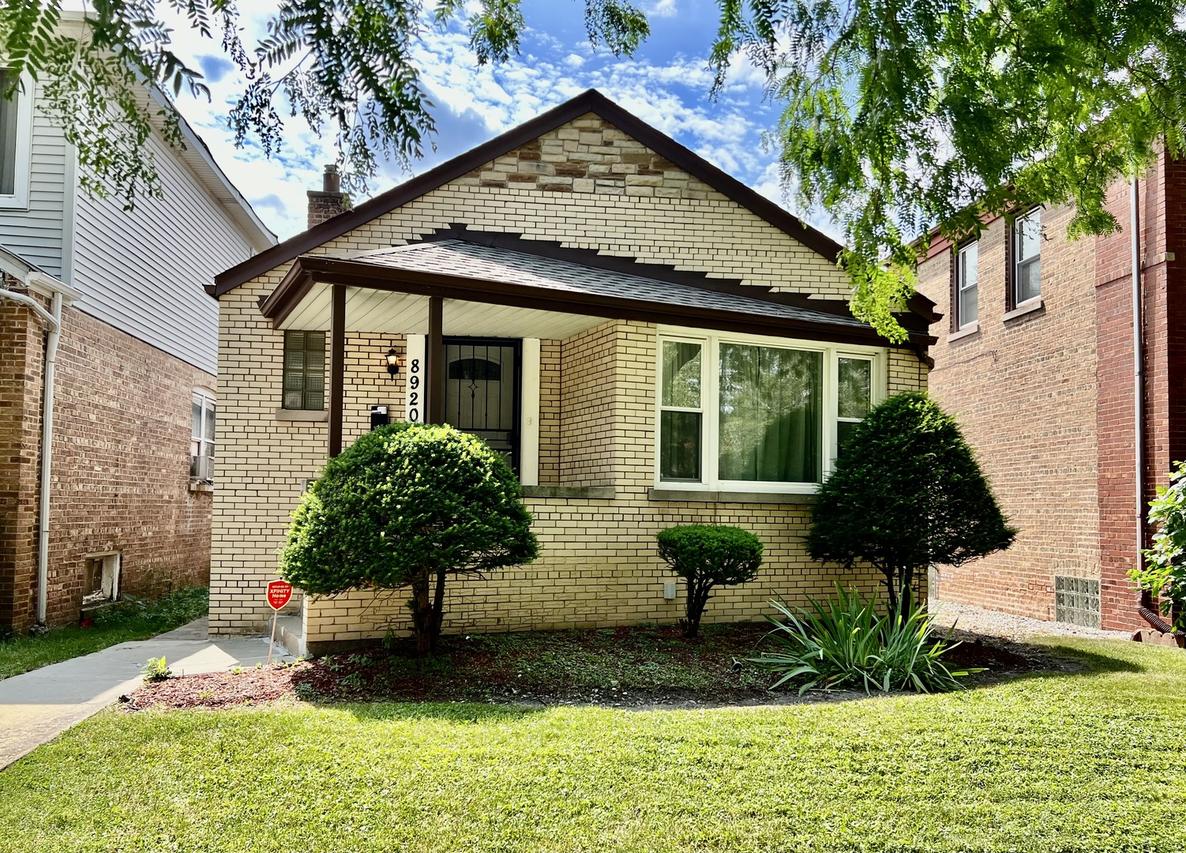 8920 S Jeffery Blvd., Chicago, IL 60617