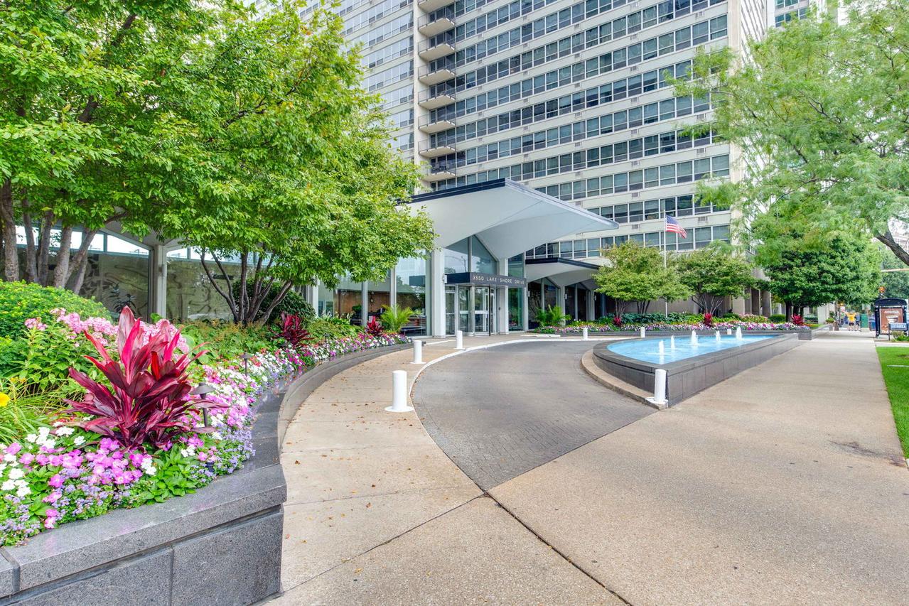 3550 N Lake Shore Dr. #622, Chicago, IL 60657