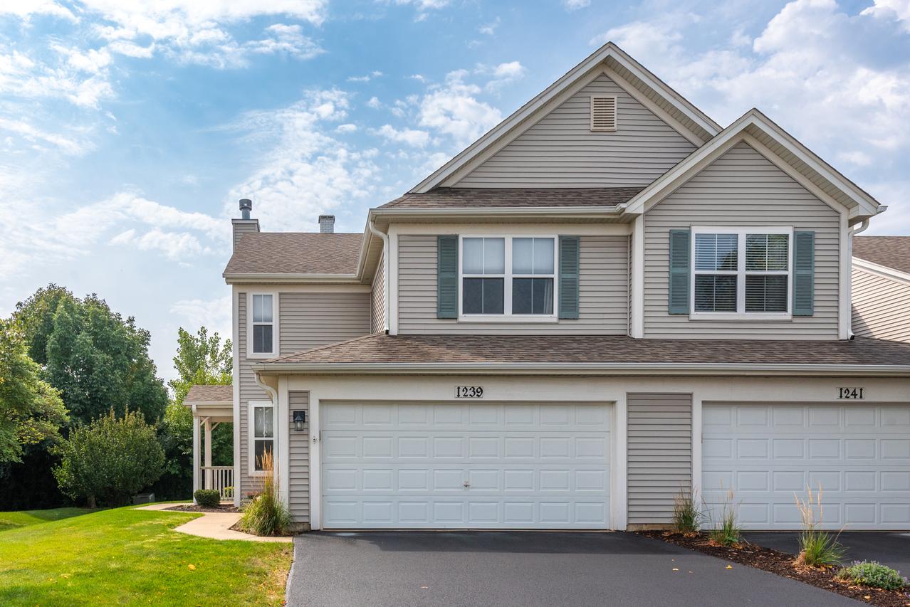 1239 Spaulding Rd., Bartlett, IL 60103