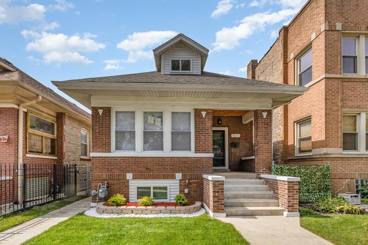 7810 S Bishop St., Chicago, IL 60620
