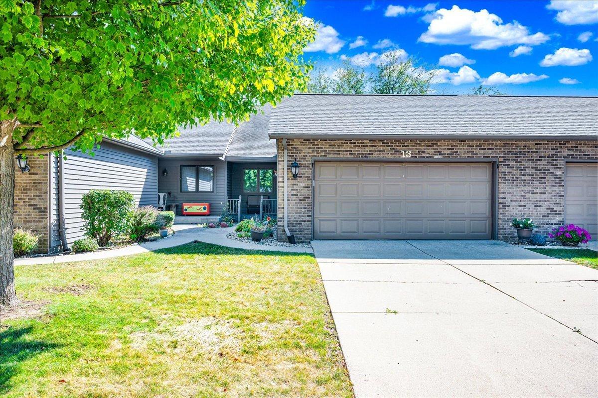 1509 Fort Jesse Rd. #13, Normal, IL 61761